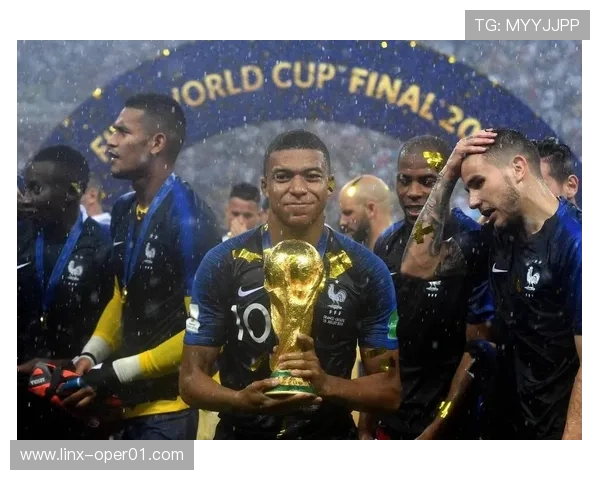 世界杯球员转会风云再起 多位大牌球员即将踏上新征程