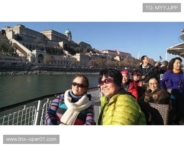 世界杯精彩赛事实时直播全程跟踪最新比分与精彩瞬间 - 副本 (2) - 副本